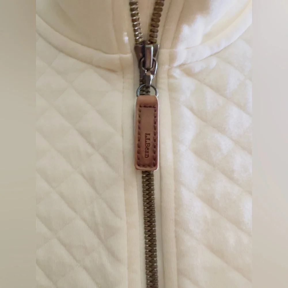 L.L. Bean Off-White Quilted QUARTER Zip Pullover - Picture 3 of 7
